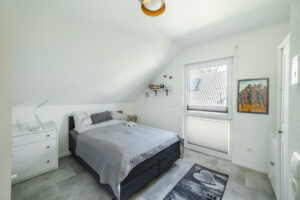 weiteres Zimmer OG