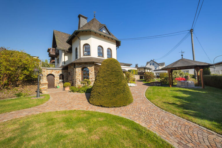 Blick aus dem Garten