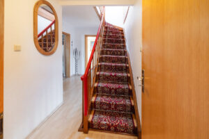 Treppe zum DG