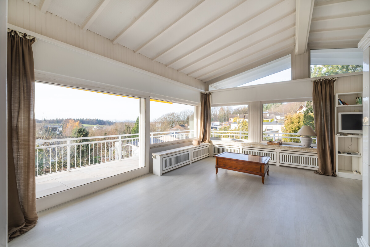 Blick ins Wohnzimmer