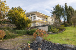 Blick von der Straße