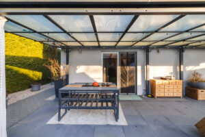 Blick auf die Terrasse