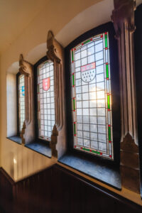 angefertigte Wappenfenster