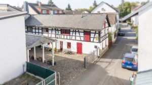 Blick auf das Fachwerkhaus