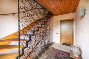 Treppe zur Wohnebene 2