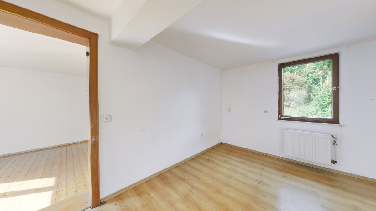 Durchgangszimmer OG